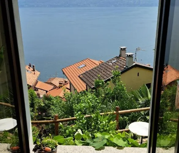 Apartment Casa Azzurro Atelier Cannobio